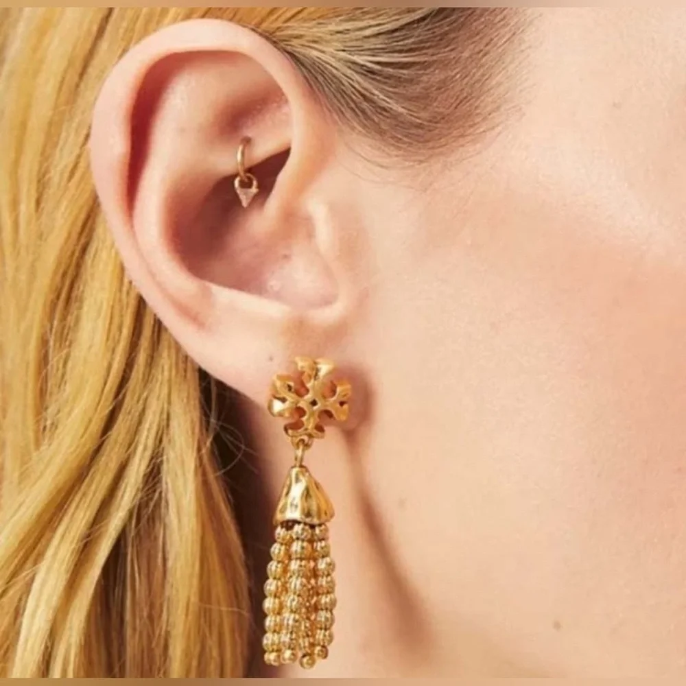 🔥🔥Tory Burch Authentic Earrings At Awesome Prices To Buy Now & Save
